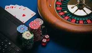 Live dealer studio broadcast for PMPL games